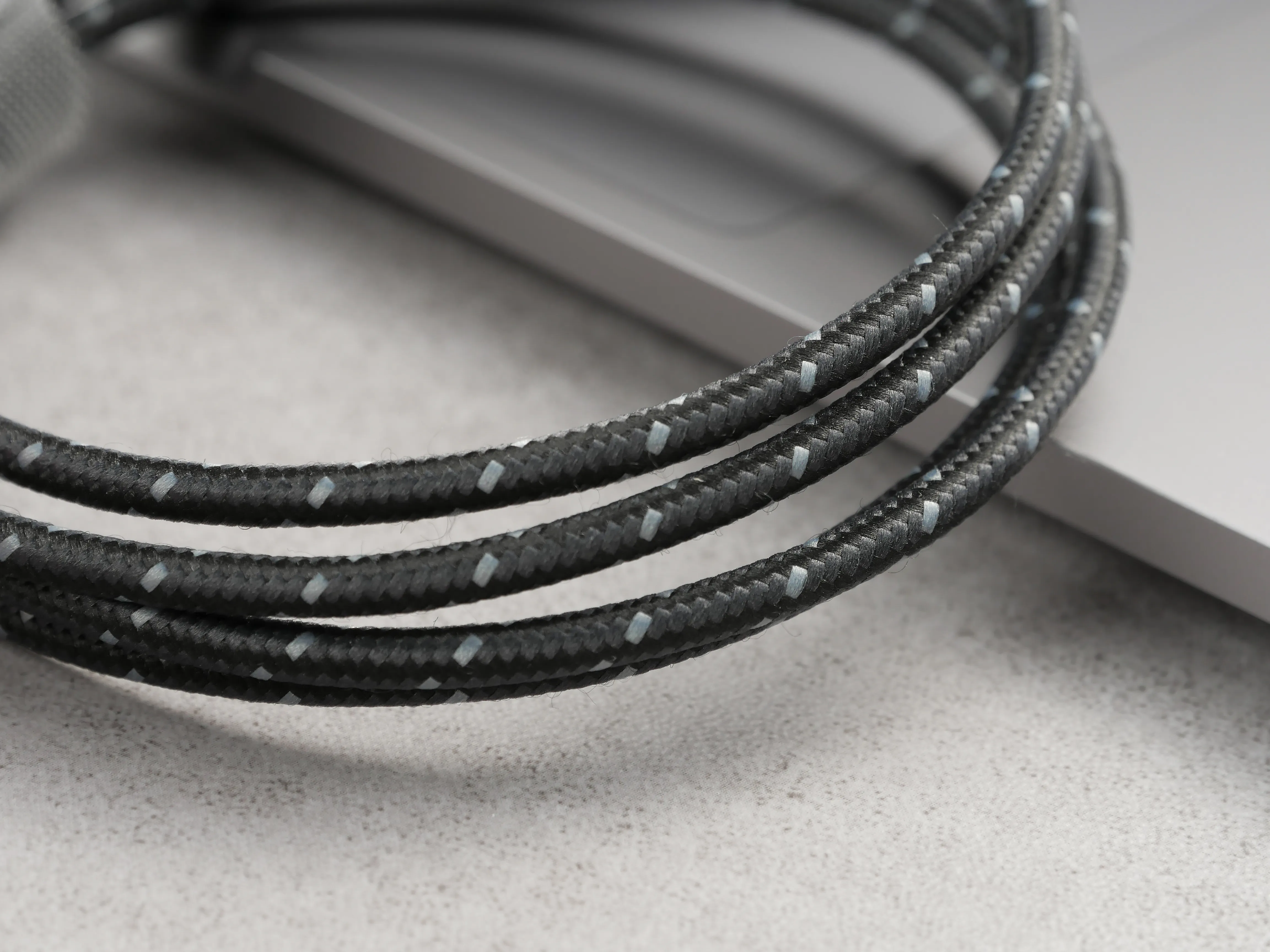 犀牛盾 USB-C to Lighting 傳輸充電線 (編織)1M/2M