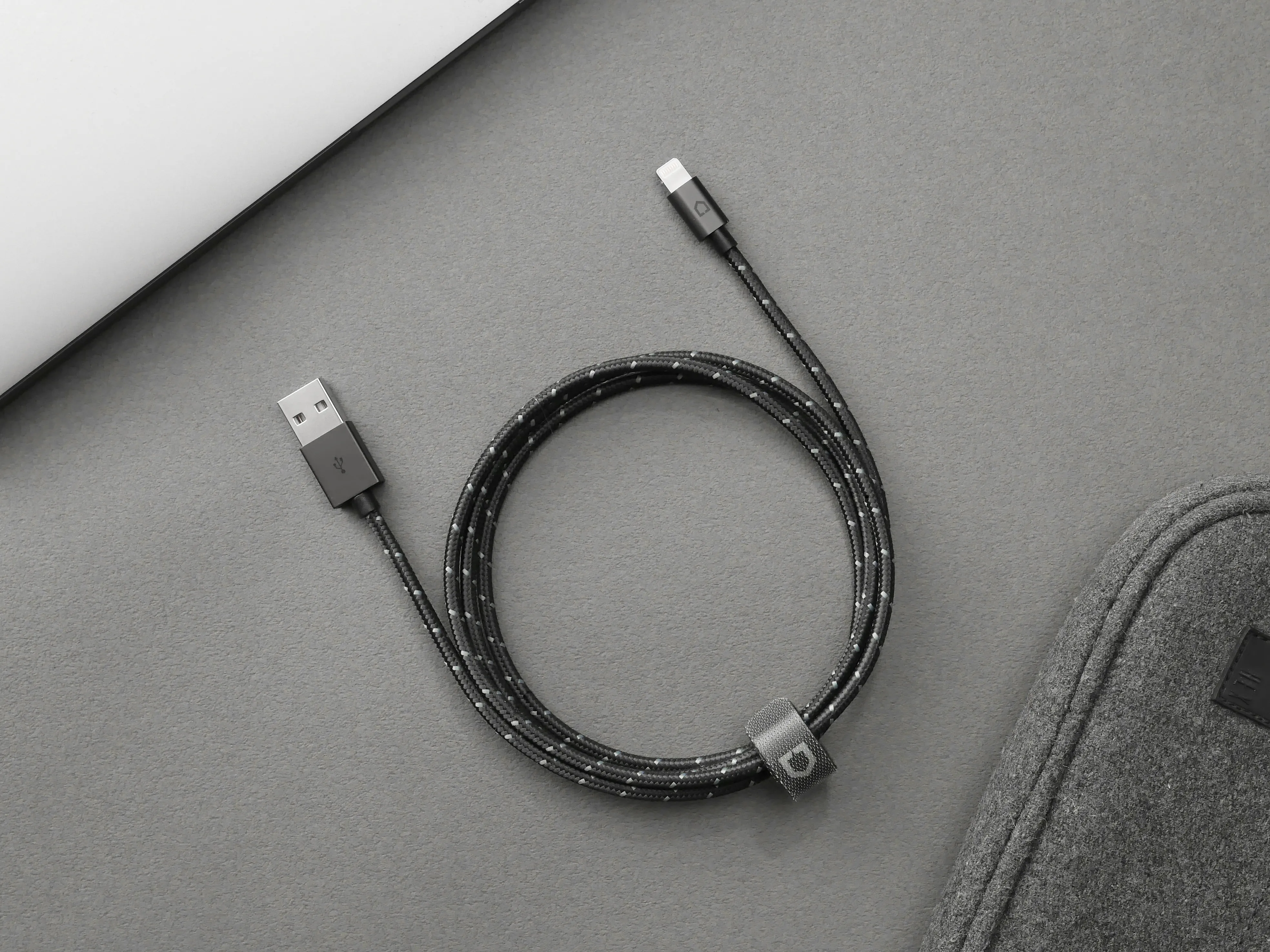 犀牛盾 USB-C to Lighting 傳輸充電線 (編織)1M/2M