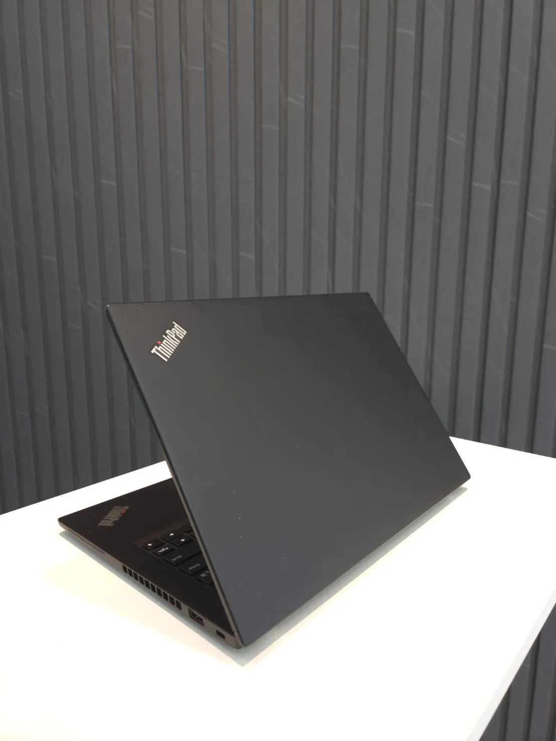 Lenovo ThinkPad X13｜13吋輕薄觸控筆電｜i5-10310U｜便攜高效