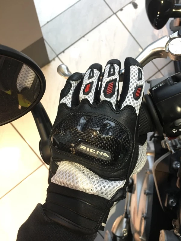 比利時RICHA夏季網眼透氣手套Torsion白 騎士手套 夏季手套 碳纖維護具 短版手套
