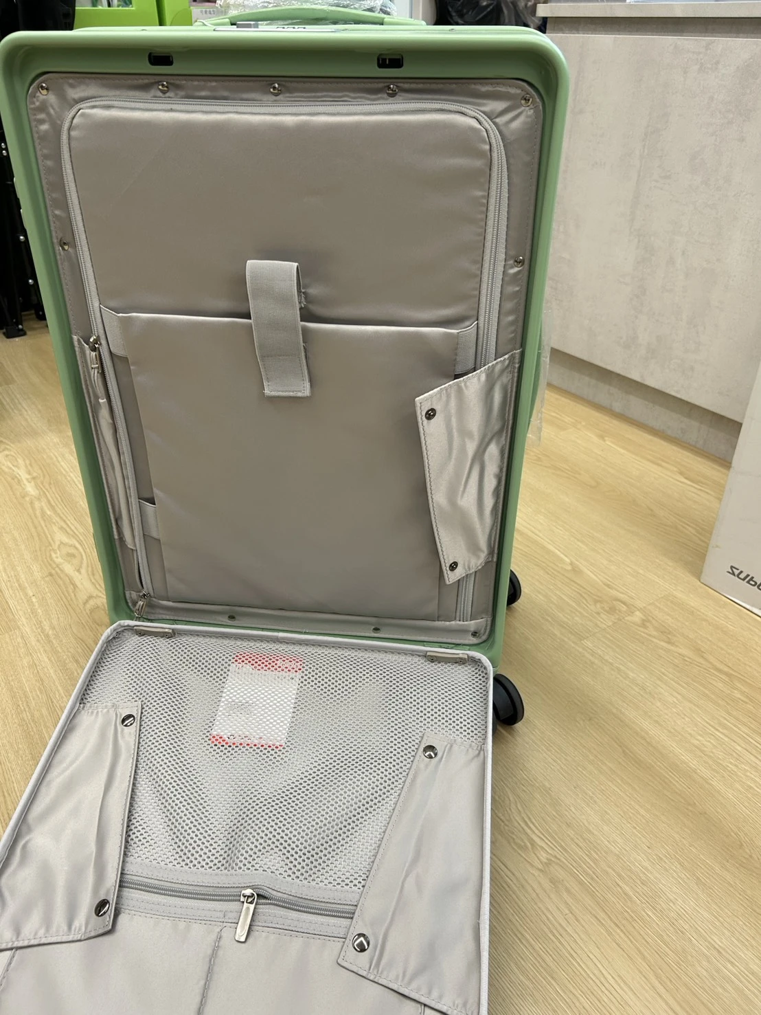 前開式PC-24吋行李箱