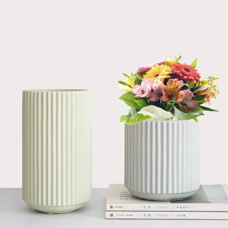 北歐陶瓷 豎紋 乾花 插花瓶 擺飾簡約 花器 軟裝 飾品 台灣現貨出貨
