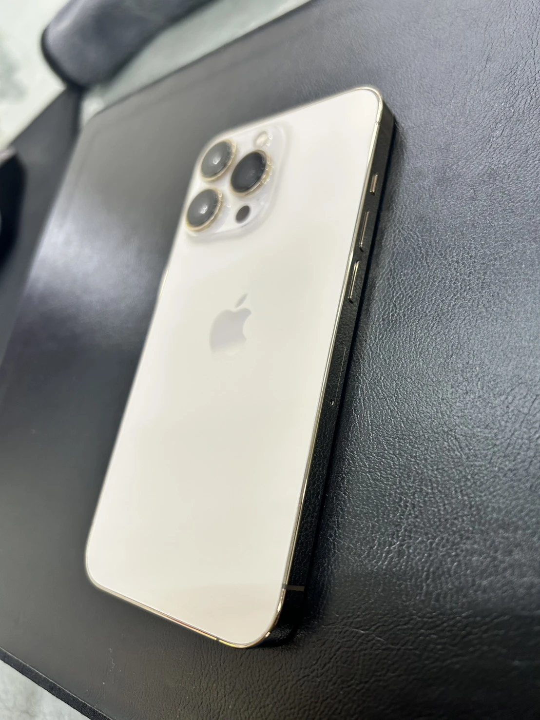【iPhone 13 Pro｜金色 128G｜外觀非常漂亮】