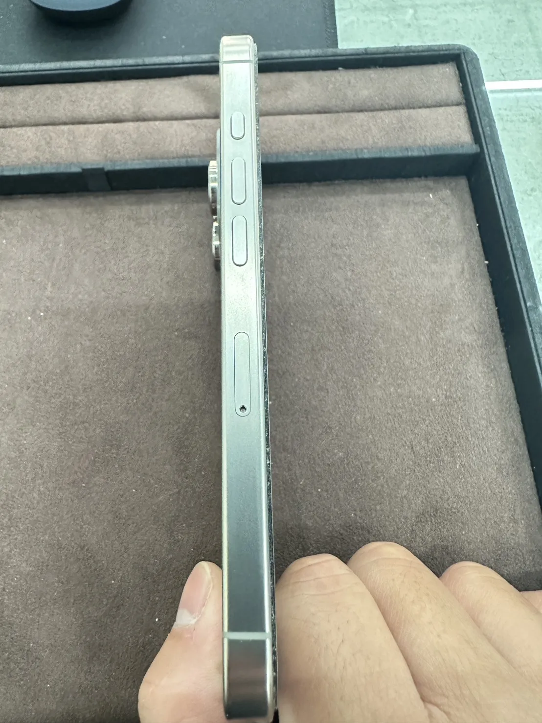 《已售出》Apple iPhone 16 Pro 128G 鈦原色 熱門釋出