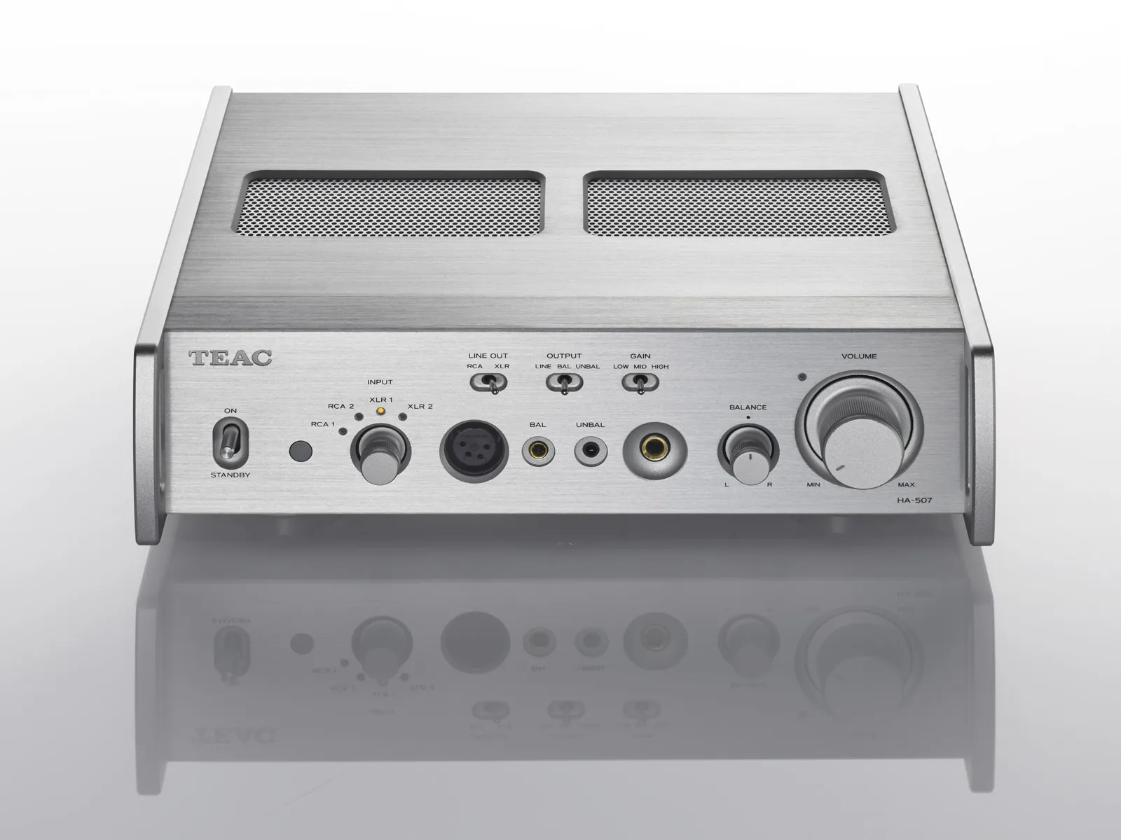 日本TEAC HA-507 全平衡 耳擴 前級擴大機