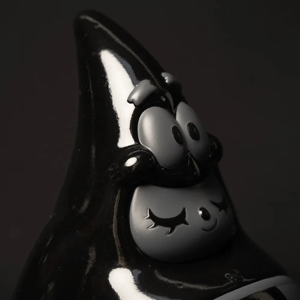 PATRICK GREENIE  IN BLACK EDITION