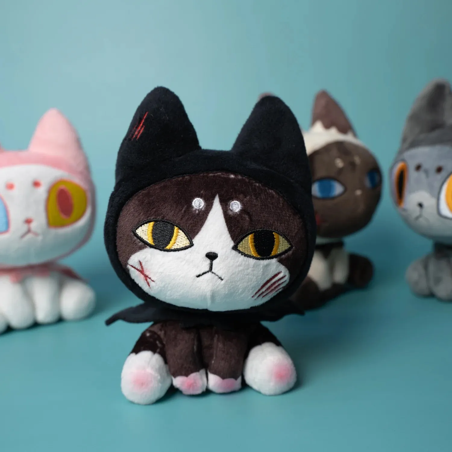 BADMEAW  CATTY  FLUFFY 