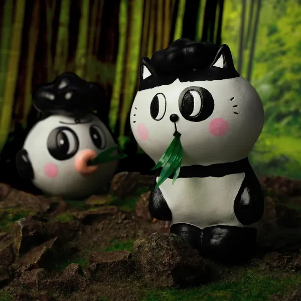 PANDA KIYO  AND KIN-CHAN