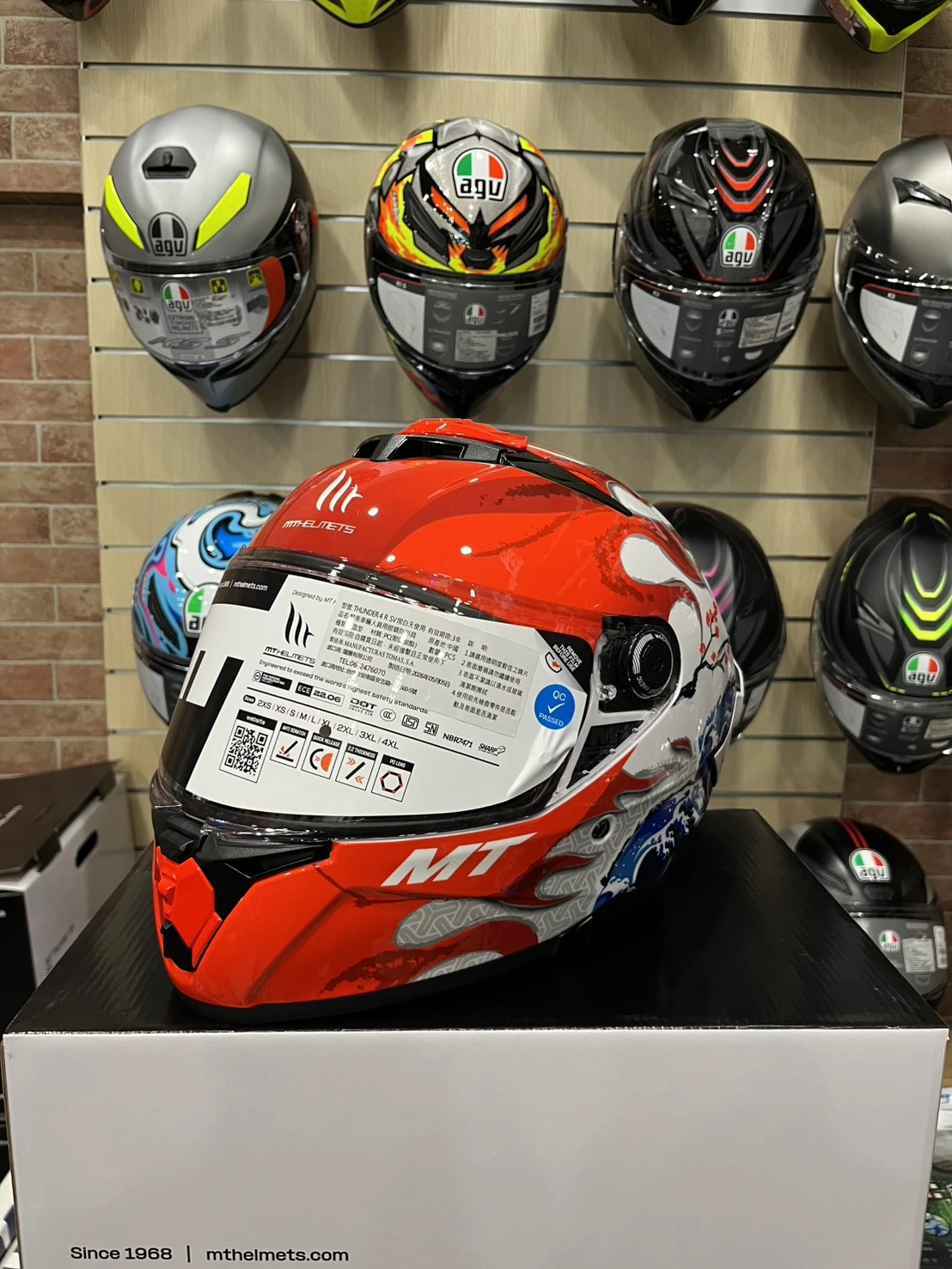 西班牙 MT THUNDER 4 SV 雷神4 櫻樹花道 新版 全罩安全帽 進口帽 亞版 公司貨