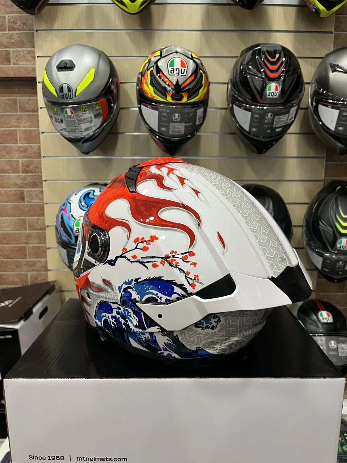 西班牙 MT THUNDER 4 SV 雷神4 櫻樹花道 新版 全罩安全帽 進口帽 亞版 公司貨