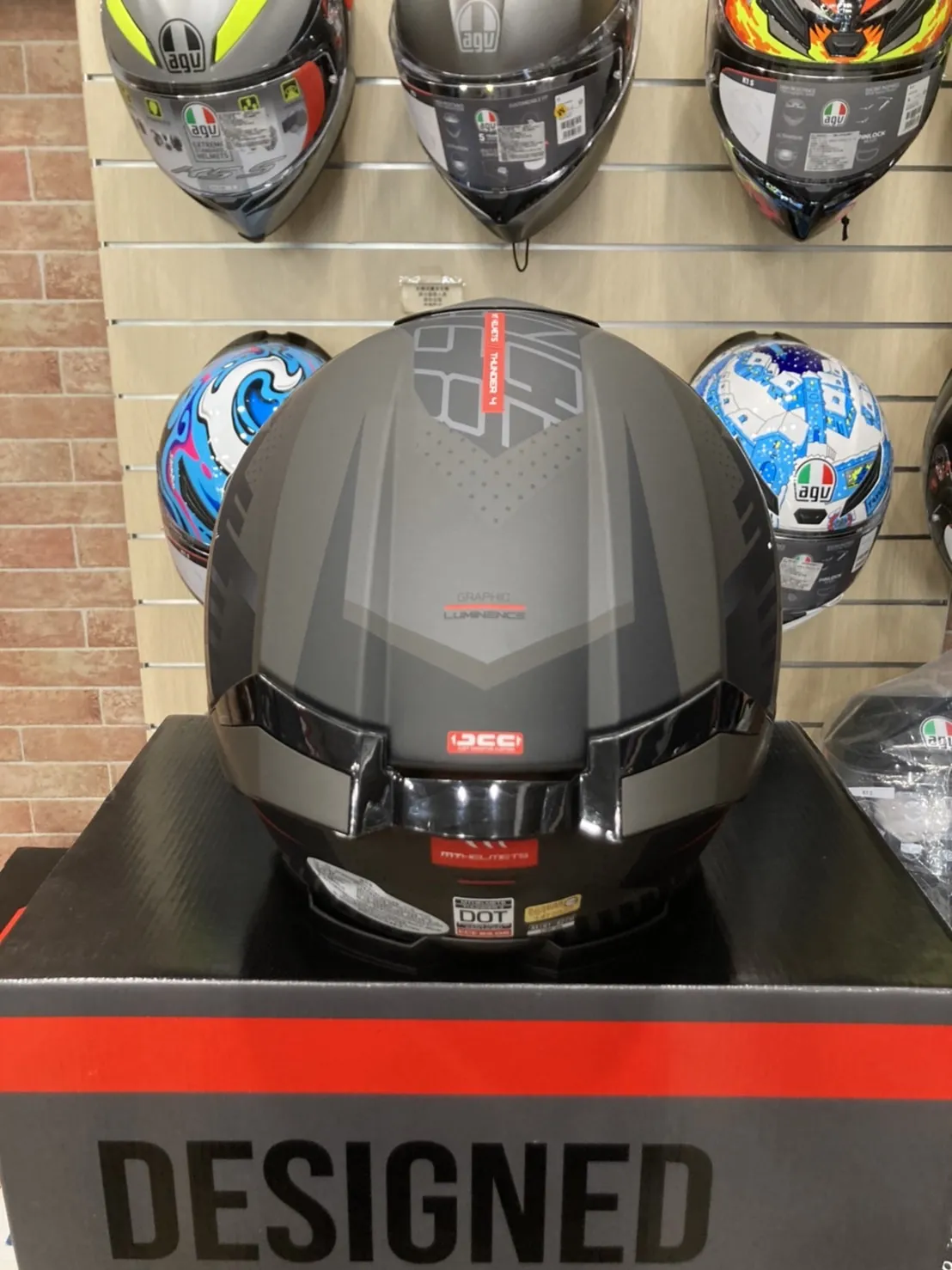 西班牙 MT THUNDER 4 SV 雷神4 啞黑灰光譜 全罩 安全帽 進口帽 亞版 公司貨
