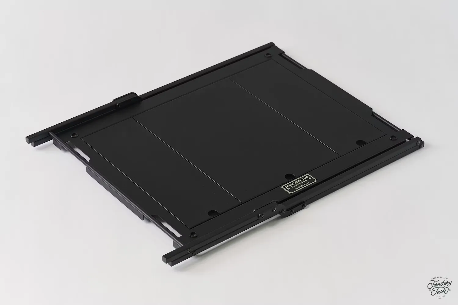 地域仕事/Territory Task 渡鴉桌 RAVEN TABLE