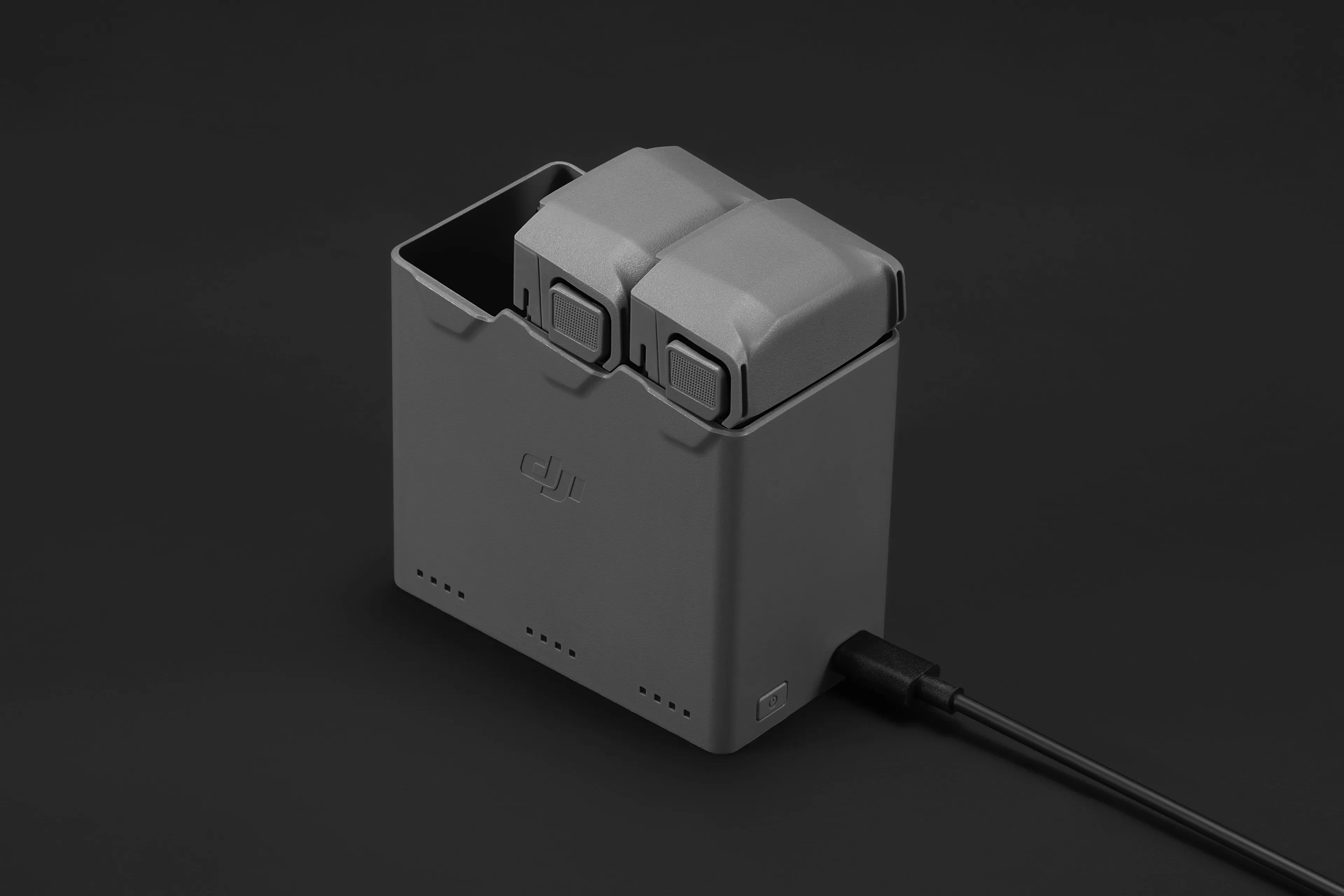 DJI Mini 5 Pro 雙向充電管家
