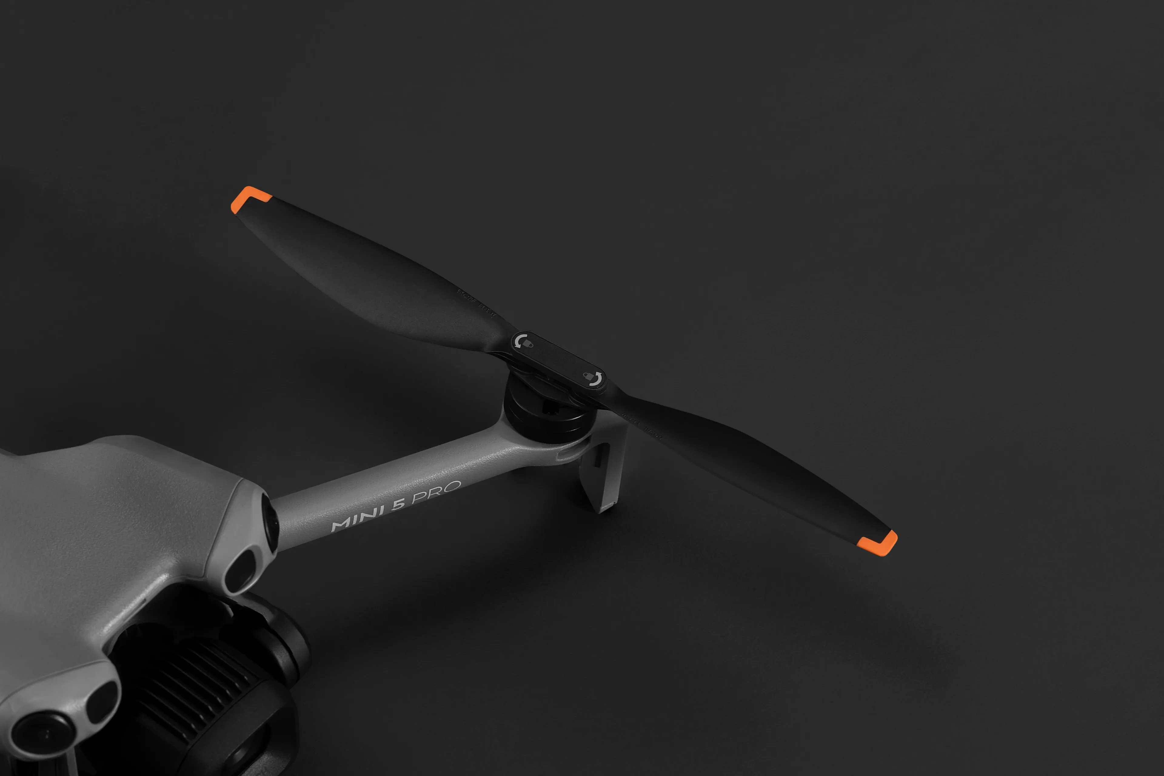 DJI Mini 5 Pro 螺旋槳