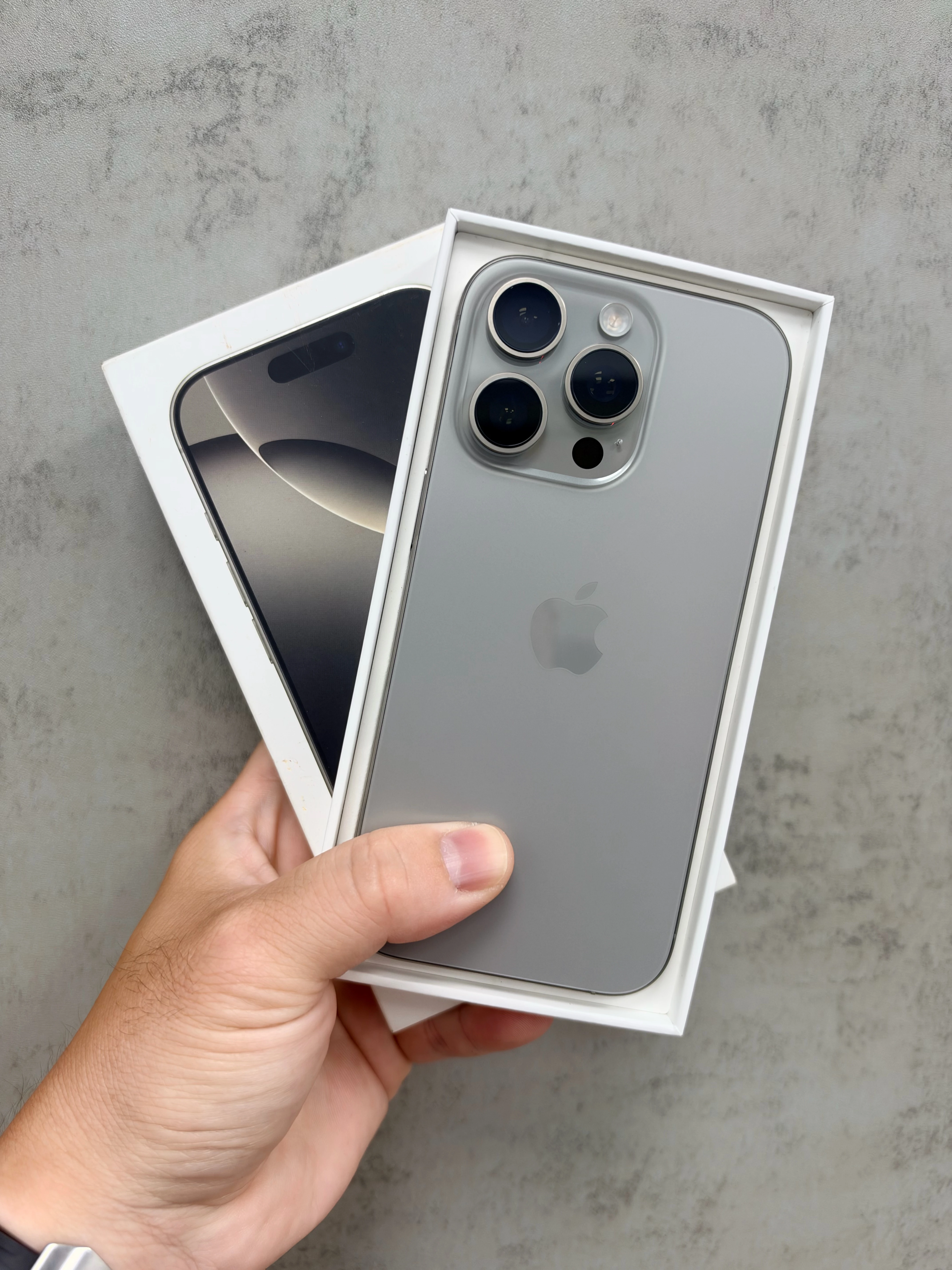 iPhone 16 Pro 原色 電池90% #15