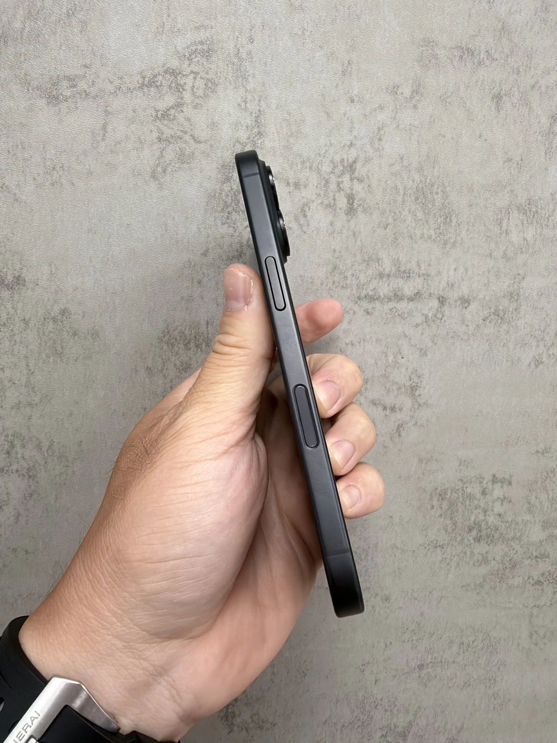 16 128G 黑 電池95% #68
