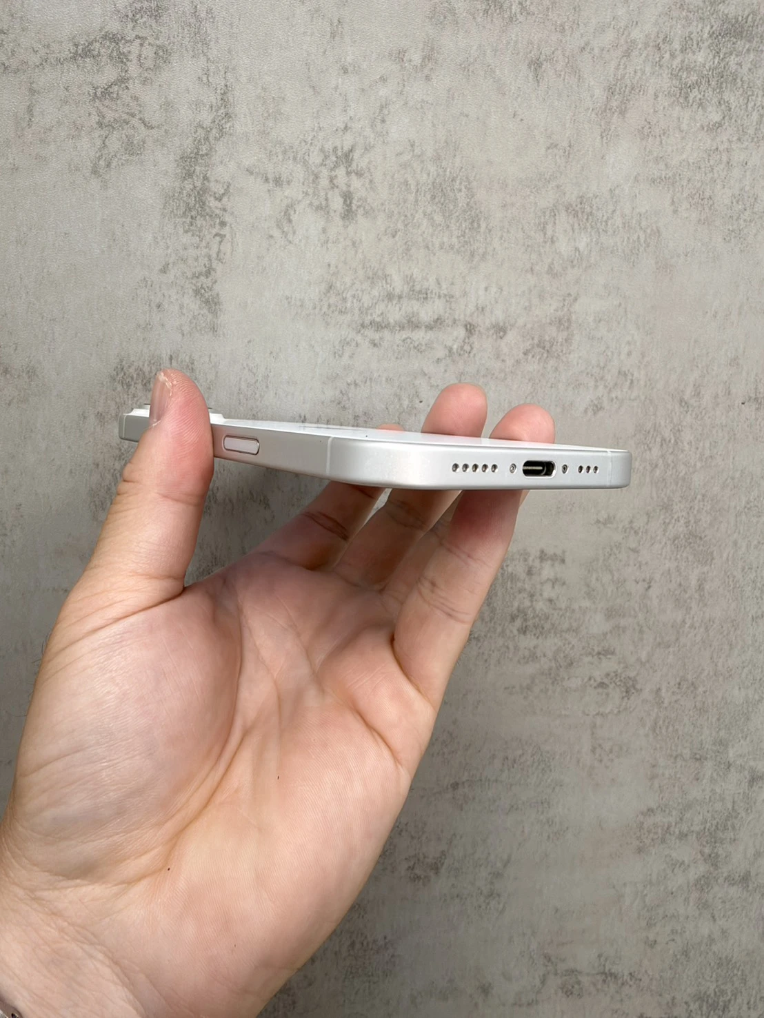 iPhone 16 128G 白 電池88% #24