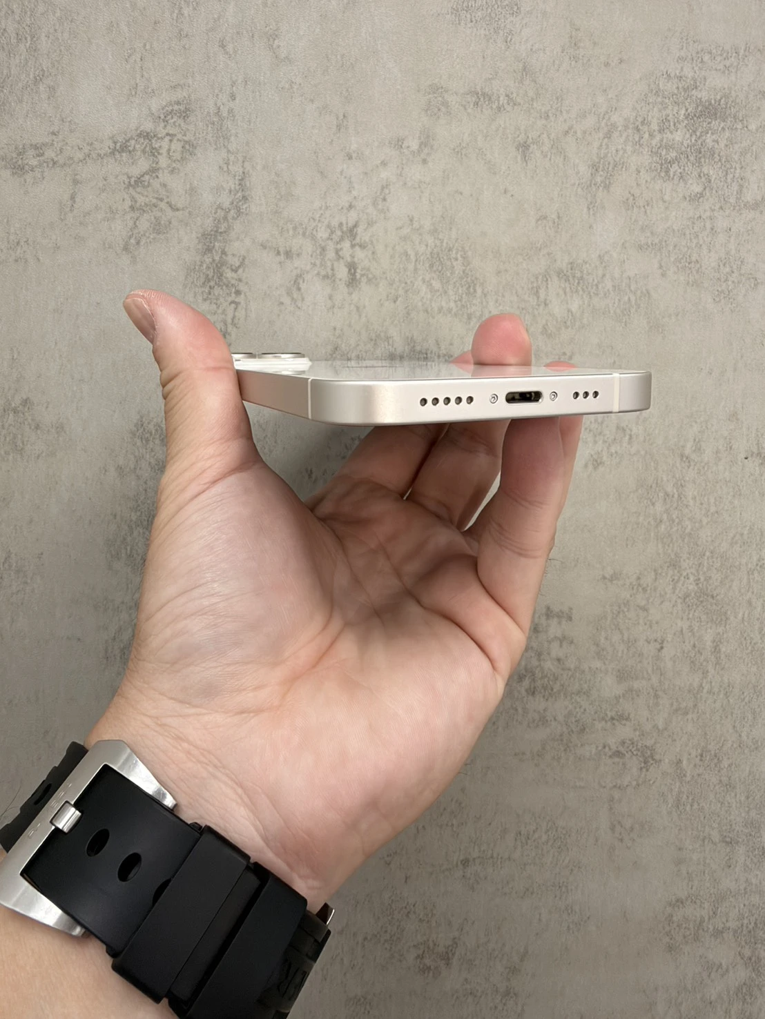 14 256G 白 電池82% #22