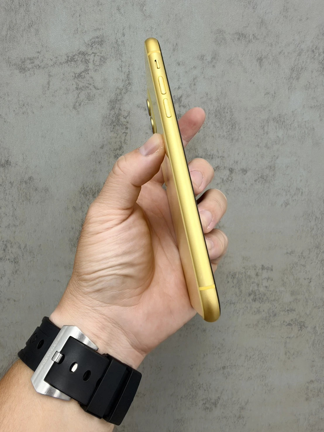 11 256G 黃 電池92% #81