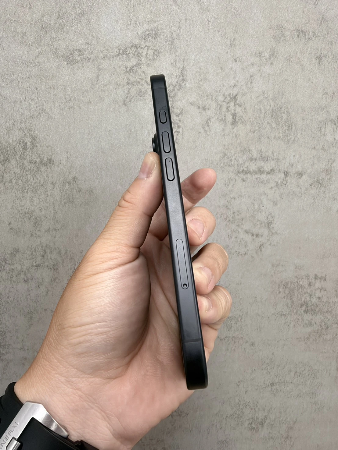 16 128G 黑 電池95% #68