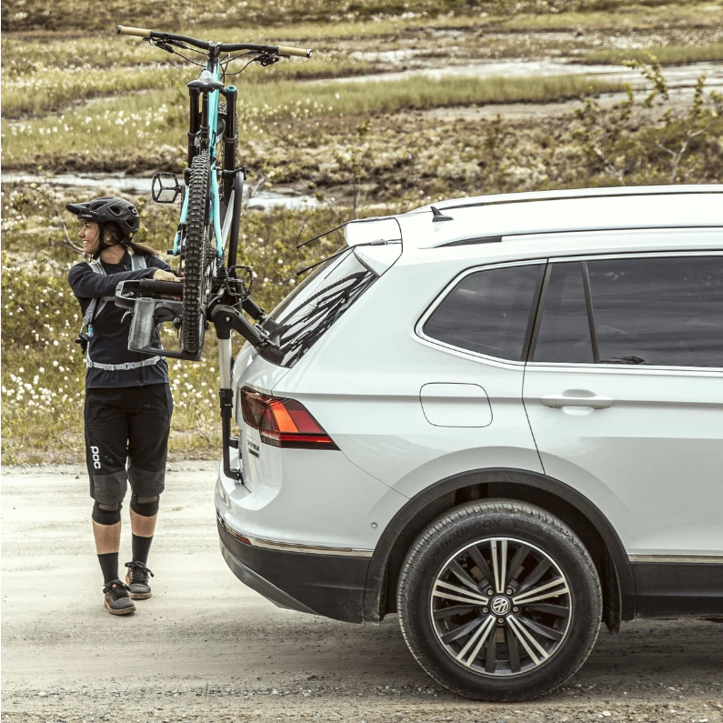 【綠色工場】Thule OutWay Platform 2台式架高平台車後自行車架黑/鋁 後背自行車架 腳踏車架 993