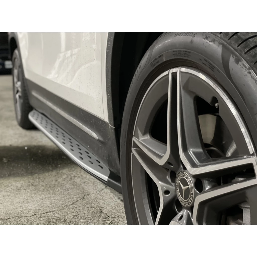 【綠色工場】Mercedes-Benz 賓士 GLB 專用側踏板 含安裝費用 汽車精品 改裝 原廠型側踏板 側踏
