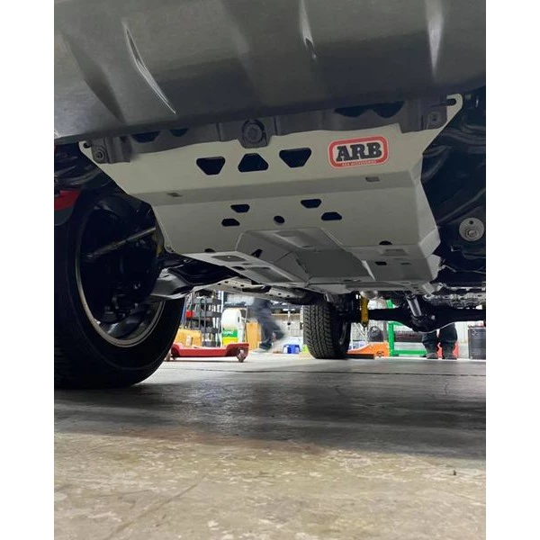 【綠色工場】ARB 4x4 Accessories Hilux ranger 專用下護板 皮卡改裝 pickup改裝