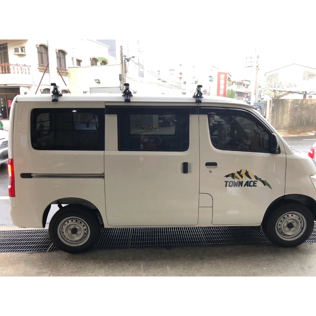 【綠色工場】Travel Life 快克 QPP-02-T 車頂置放架 town ace專用(含雨槽夾具) 車頂架 橫桿