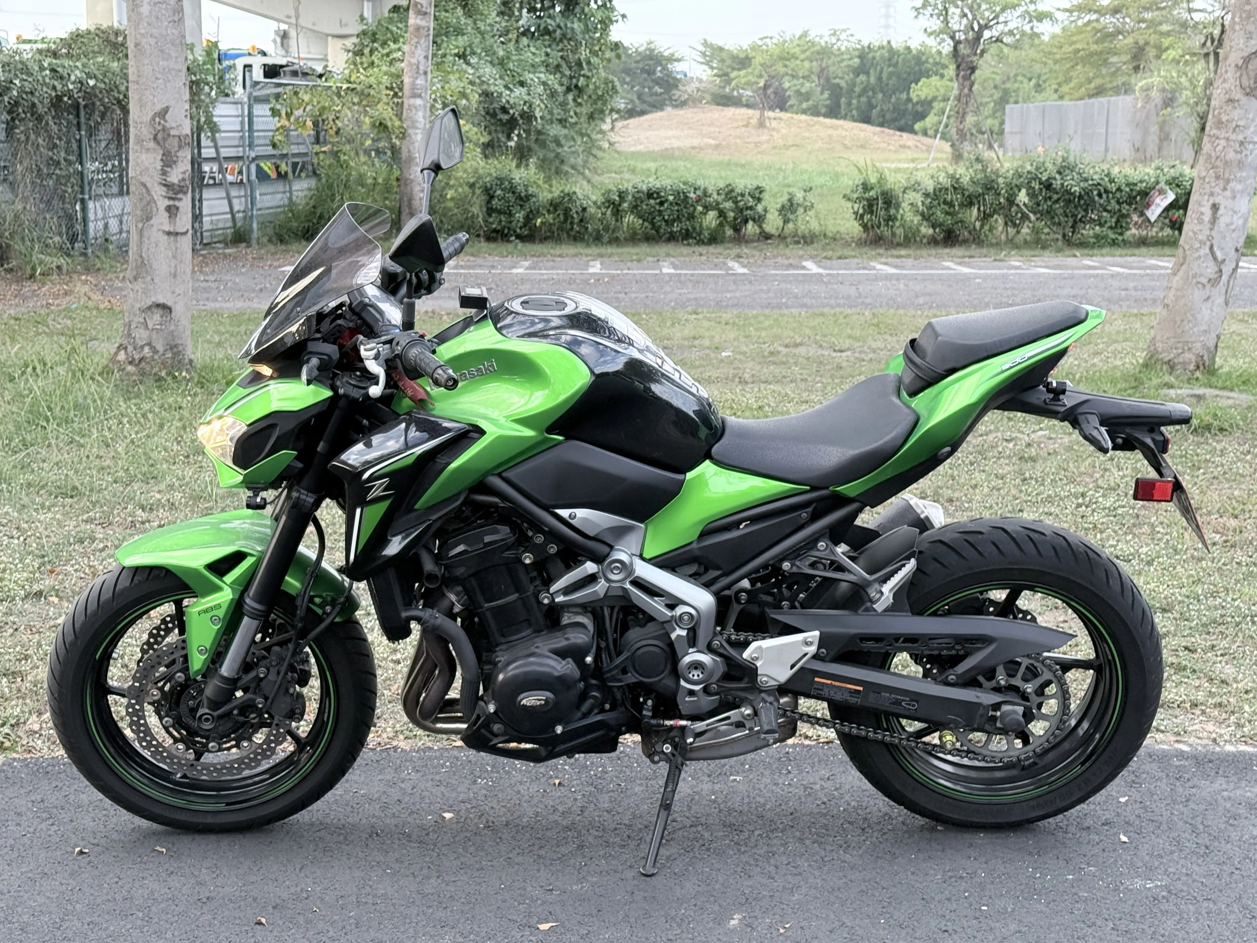 2017 KAWASAKI Z900