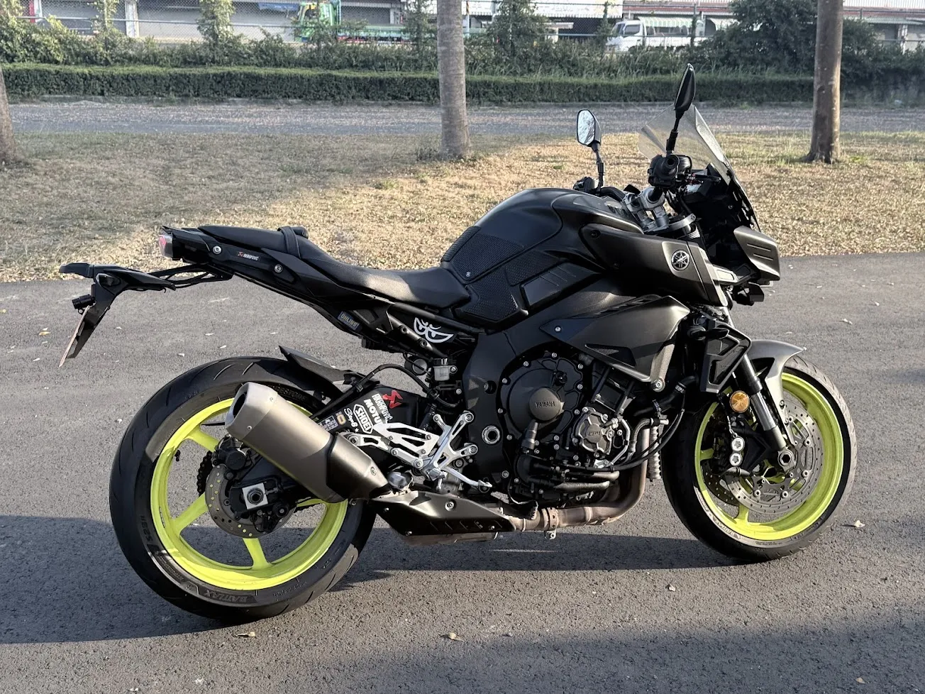 2016 YAMAHA MT-10