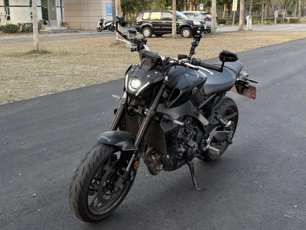 2023 YAMAHA MT-09