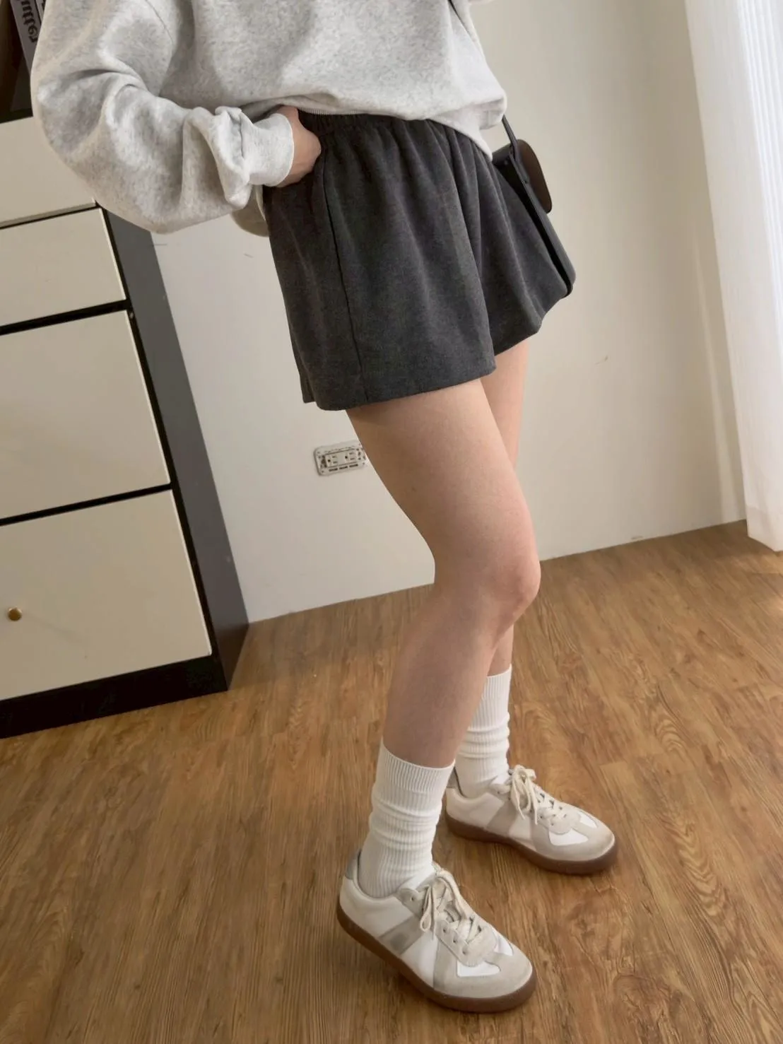 兔絨高腰短褲