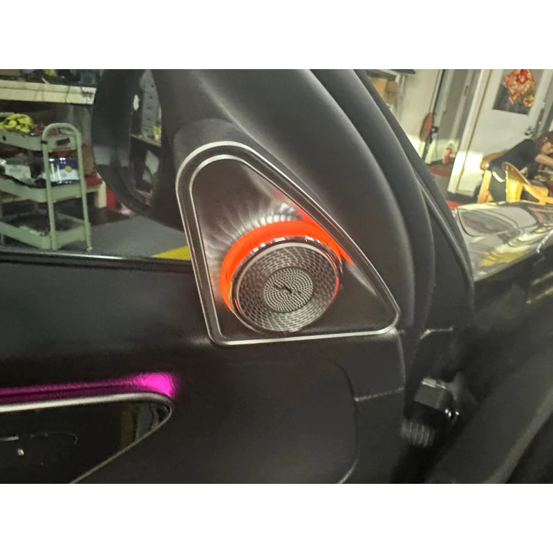 Benz W206 C class 渦輪出風口 4D旋轉高音&扶手燈