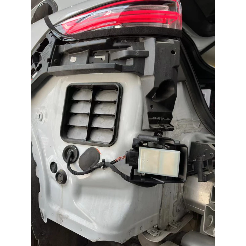  保時捷Porsche Cayenne 原廠ACC自適應巡航系统&變道輔助後方來車示警系统&交叉路口輔助預警系統