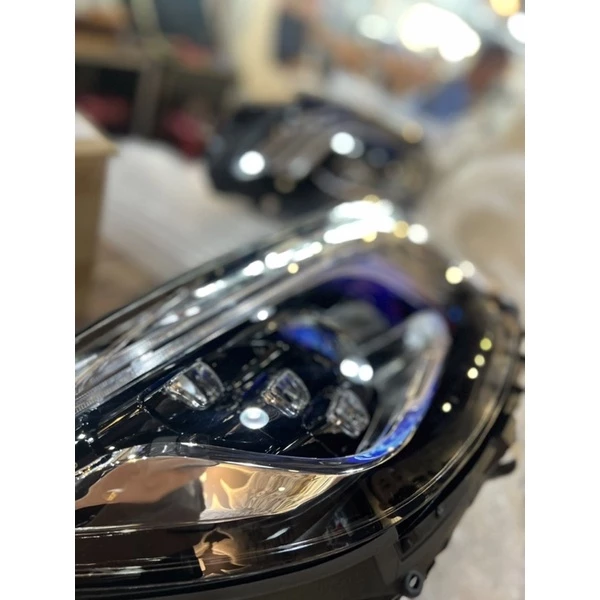 Benz 賓士 原廠W222 S class 舊款升級新款多光束雷射大燈
