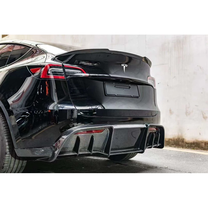 特斯拉 Tesla model Y CARBON ADRO碳纖維套件