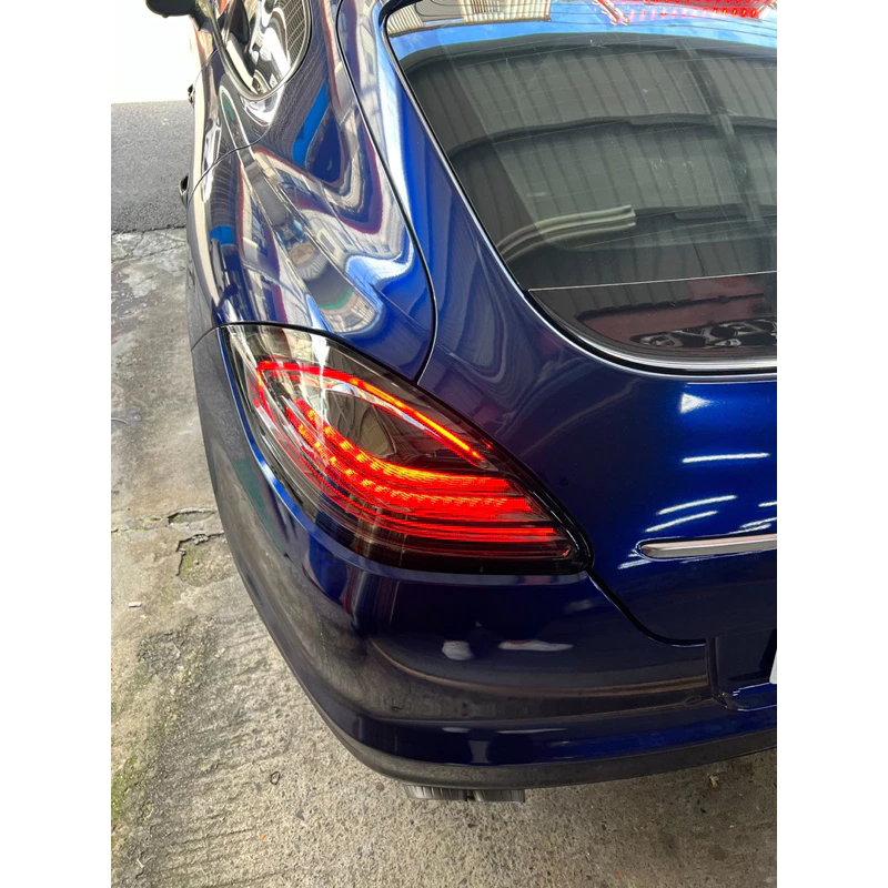保時捷 Porsche Panamera 970.1升級970.2 尾燈 直上 薰黑 紅色