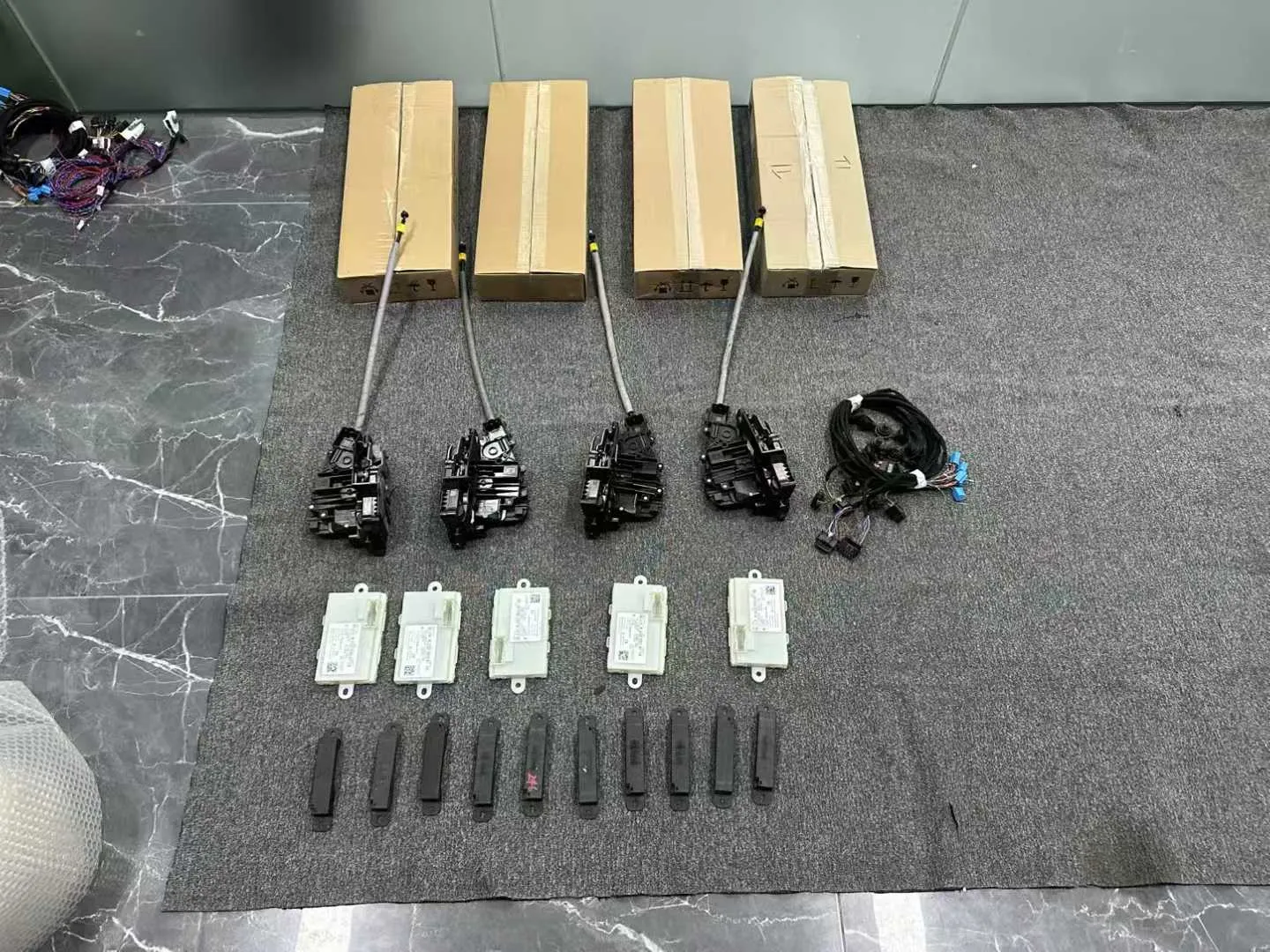 Benz 賓士W167 GLS原廠電吸門