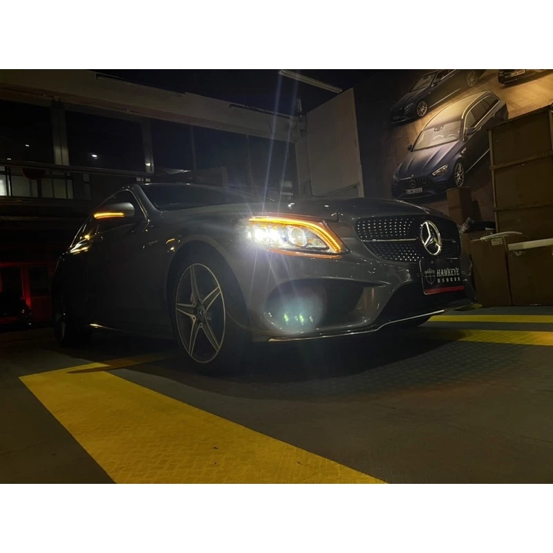 Benz W205 C class 舊款升級改新款多光束雷射大燈 原廠件
