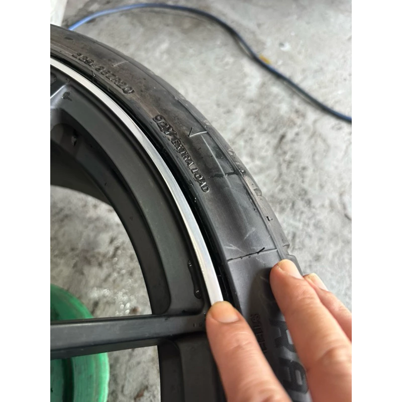 鋁圈 研磨 拋光修復 邊角撞傷