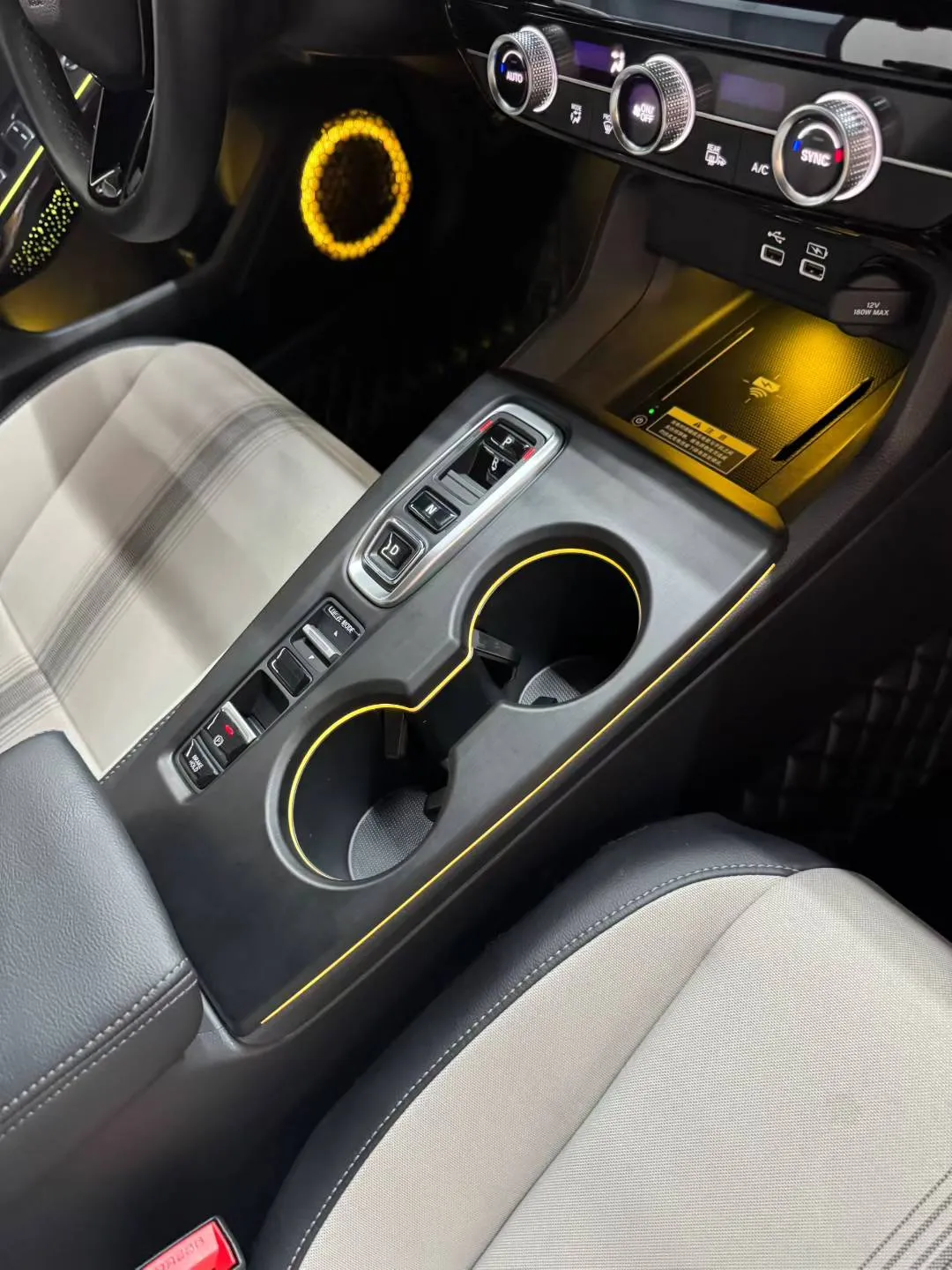 Honda 本田 11代Civic/Integra油電版專車專用馬鞍水杯燈升級