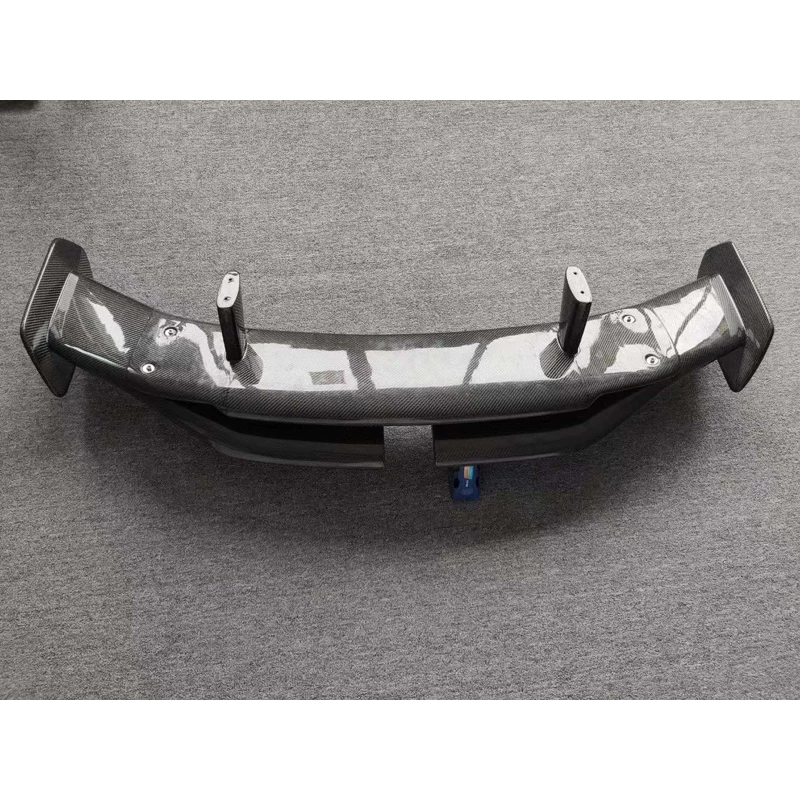 BMW M3 G80 M4 G82 G83 改装IMP款尾翼