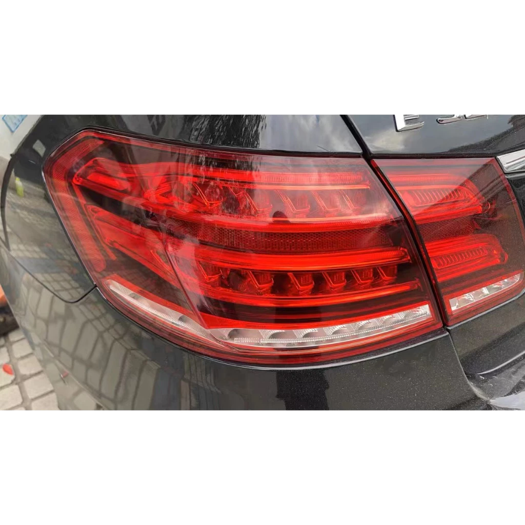全新 Benz W212 小改款 原廠型 歐規 尾燈 一組 9999