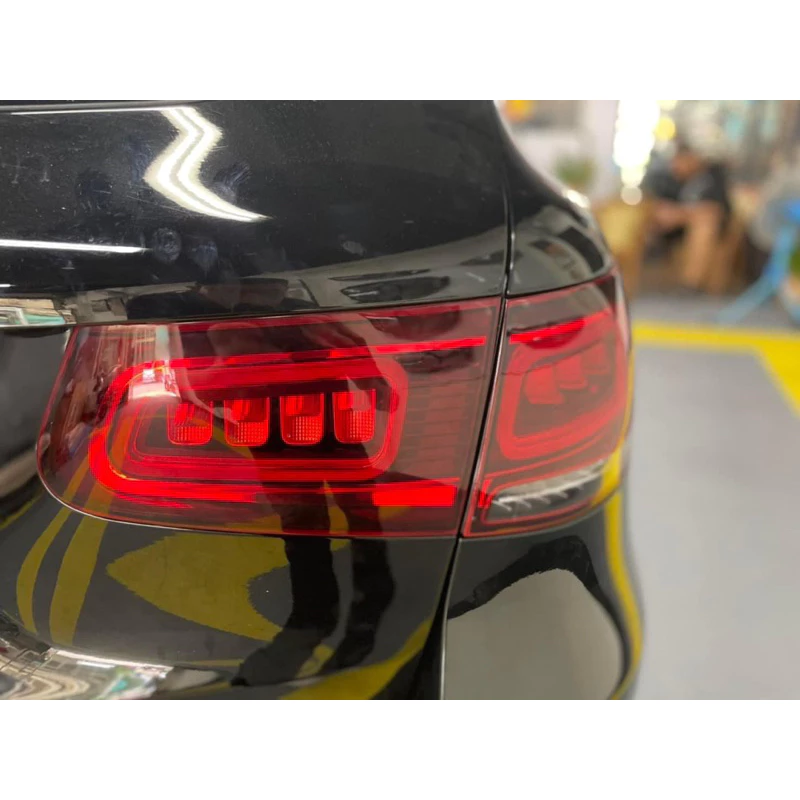 GLC W253 SUV 原廠新款尾燈 甜甜圈 老改新 美規改歐規