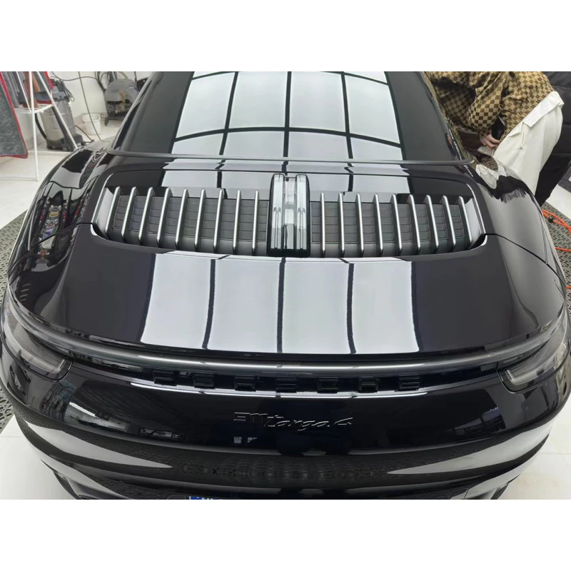 Porsche 992 Targa 原廠薰黑頭燈+尾燈