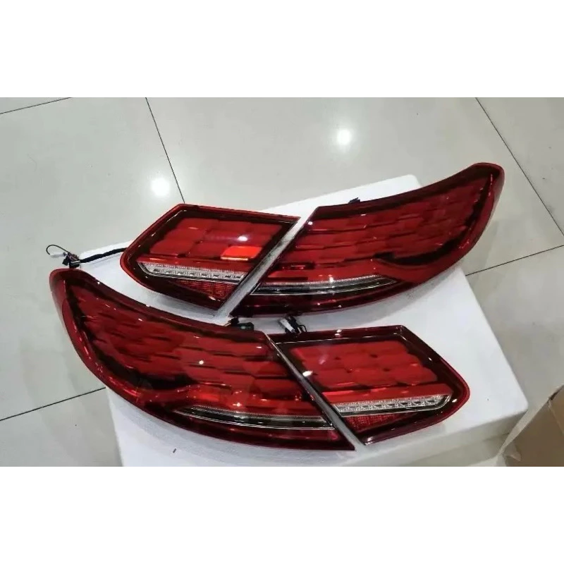 Benz C205 C coupe 新款歐規龍麟尾燈