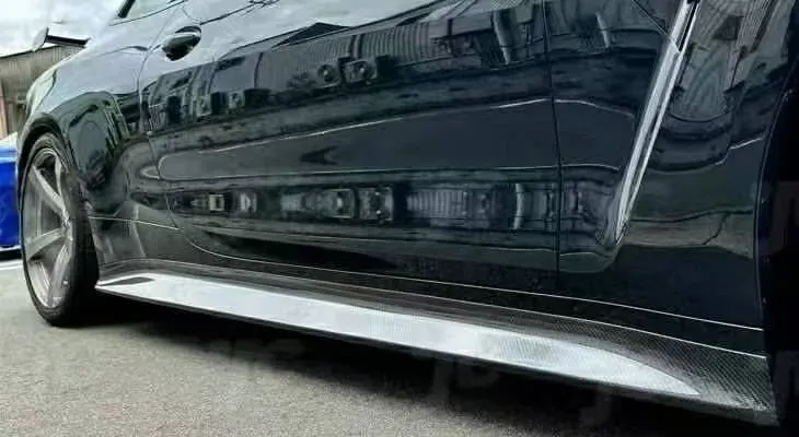 BMW 新款M3 G80 3D款碳纖維側裙 (可選乾/濕碳纖維)