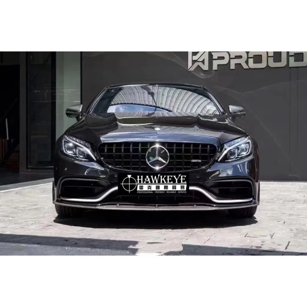Benz 賓士 W205雙門改裝AMG款大包(搭配碳纖維下巴)