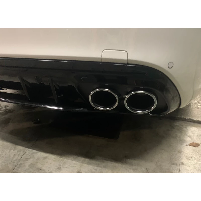W205 升級 C43 C63 黑色後下巴+後尾飾管~完工價
