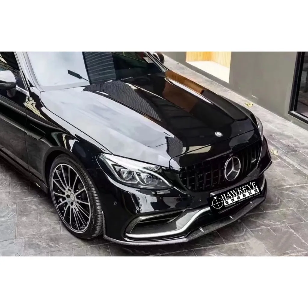 Benz 賓士 W205雙門改裝AMG款大包(搭配碳纖維下巴)
